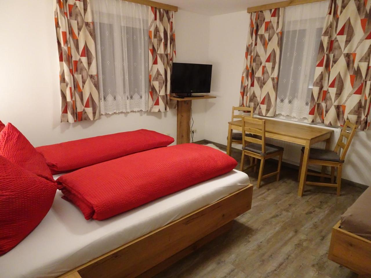 Haus Hoell Herta Χάλστατ Εξωτερικό φωτογραφία